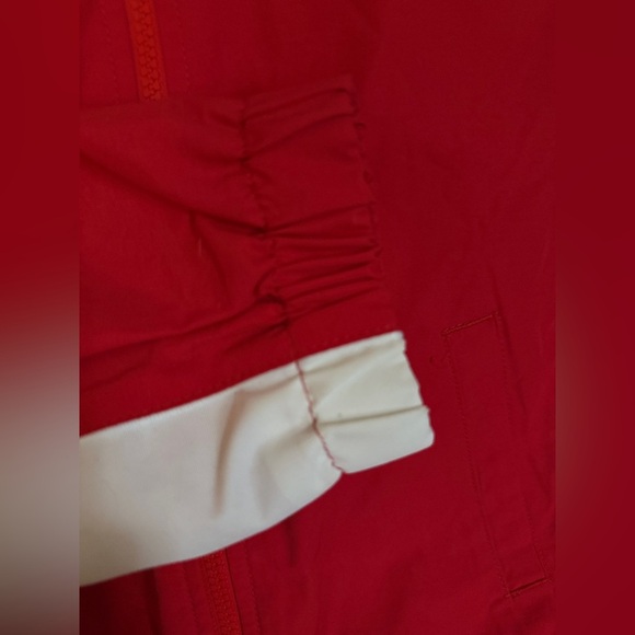 Levi's Women's Red Bomber Jacket - Picture 5 of 6